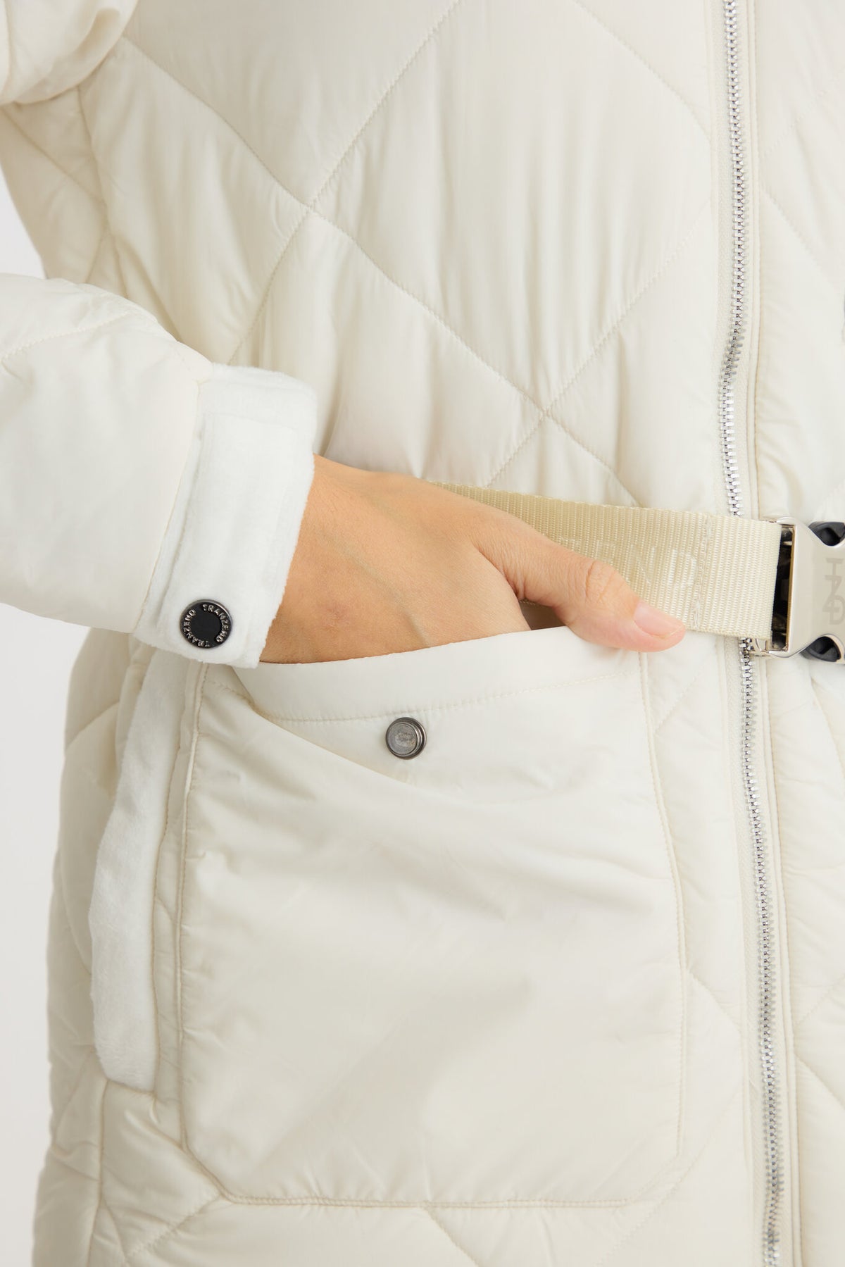 Alpine Puffer Jacket - White - Women - Image 14
