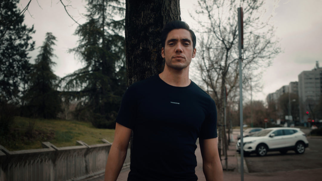 他にもたくさんの T シャツがあるのに、なぜ Ultra Tee を作ったのでしょうか? 