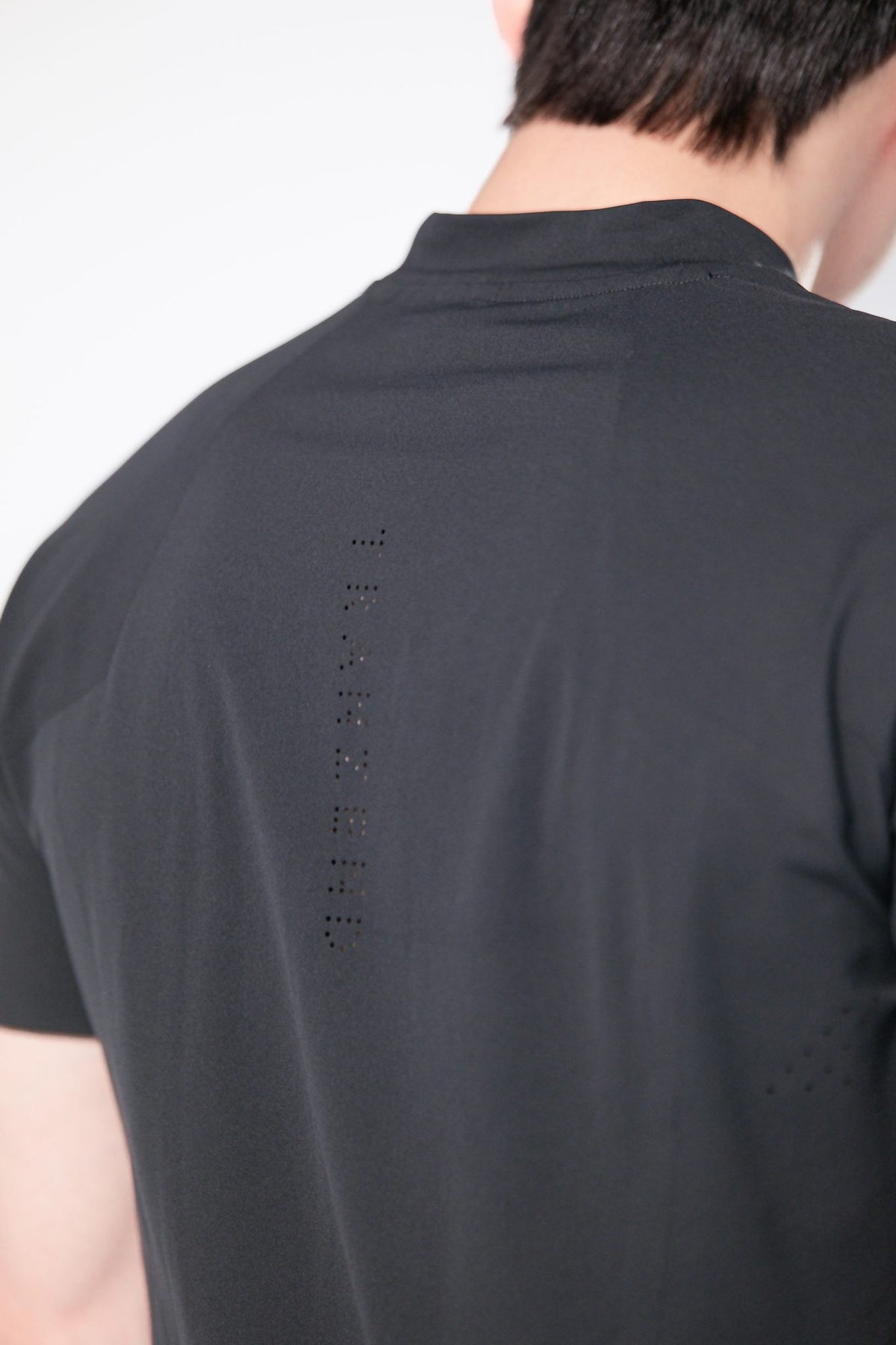 Drift Tee - Men - Black - Image 7