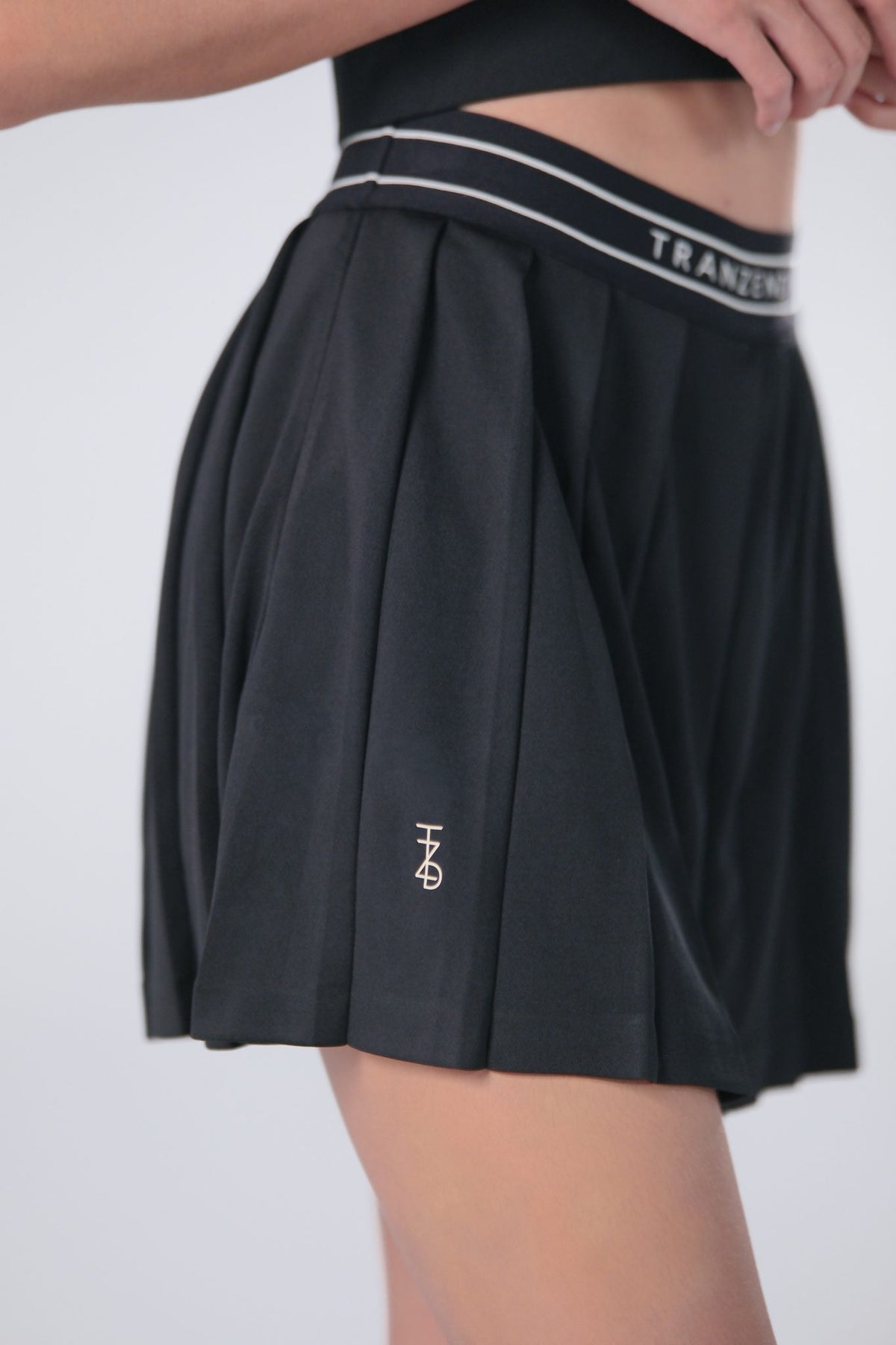 Drift Pleated Skirt - Women - Black - Image 7