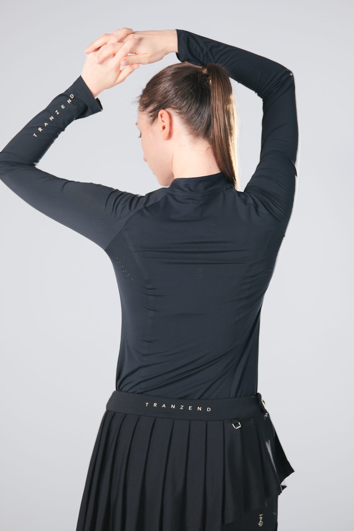 Ice Glaze UV Base Layer - Women - Black - Image 9