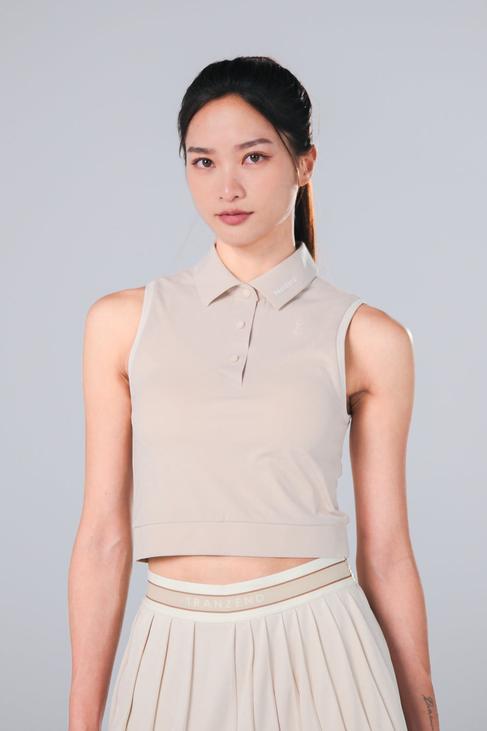 Sleeveless Cropped Polo - Women - Beige - Cover.jpg