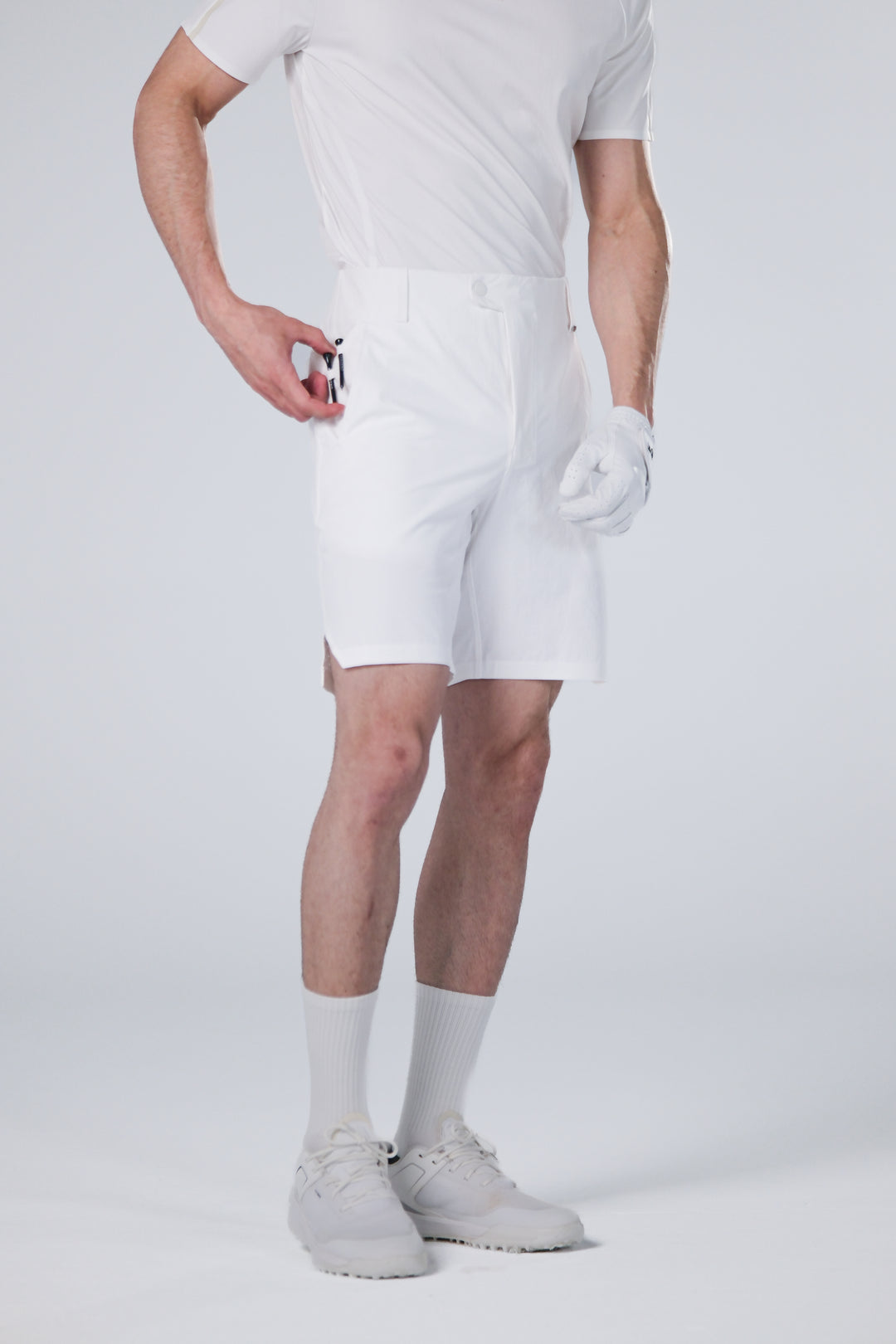 Infinite Motion Shorts - Men - White - DSCF0050.jpg