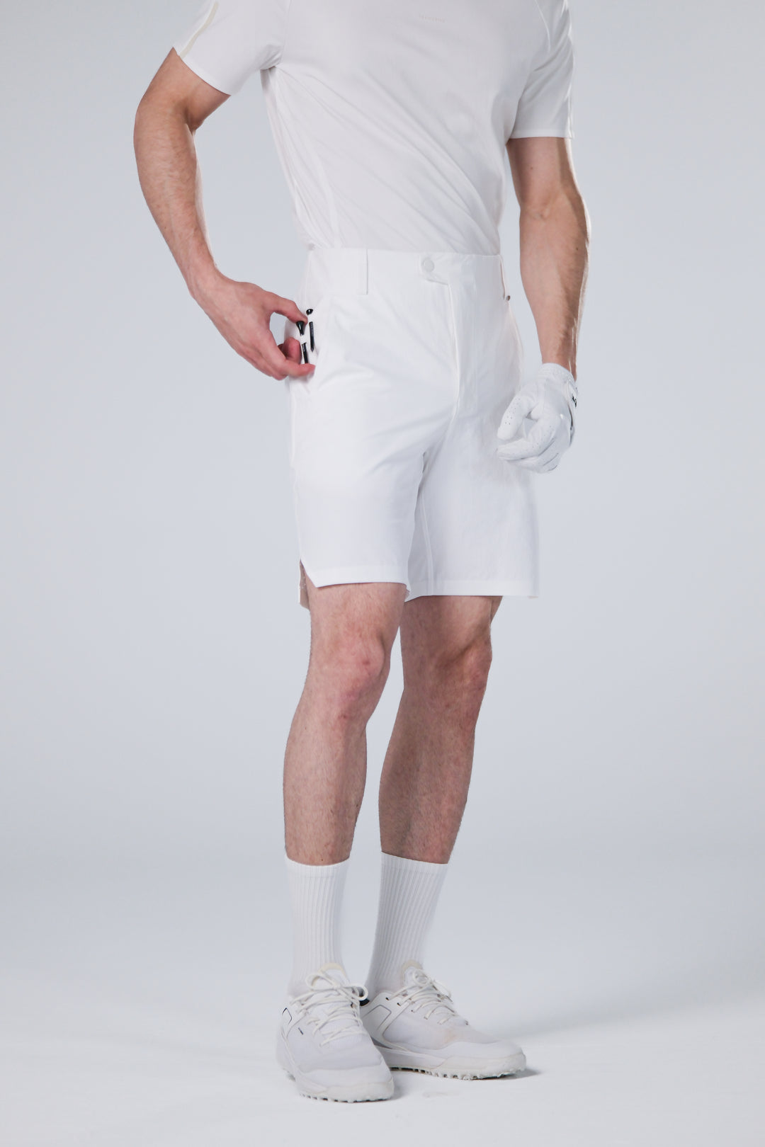 Infinite Motion Shorts - Men - White - DSCF0051.jpg