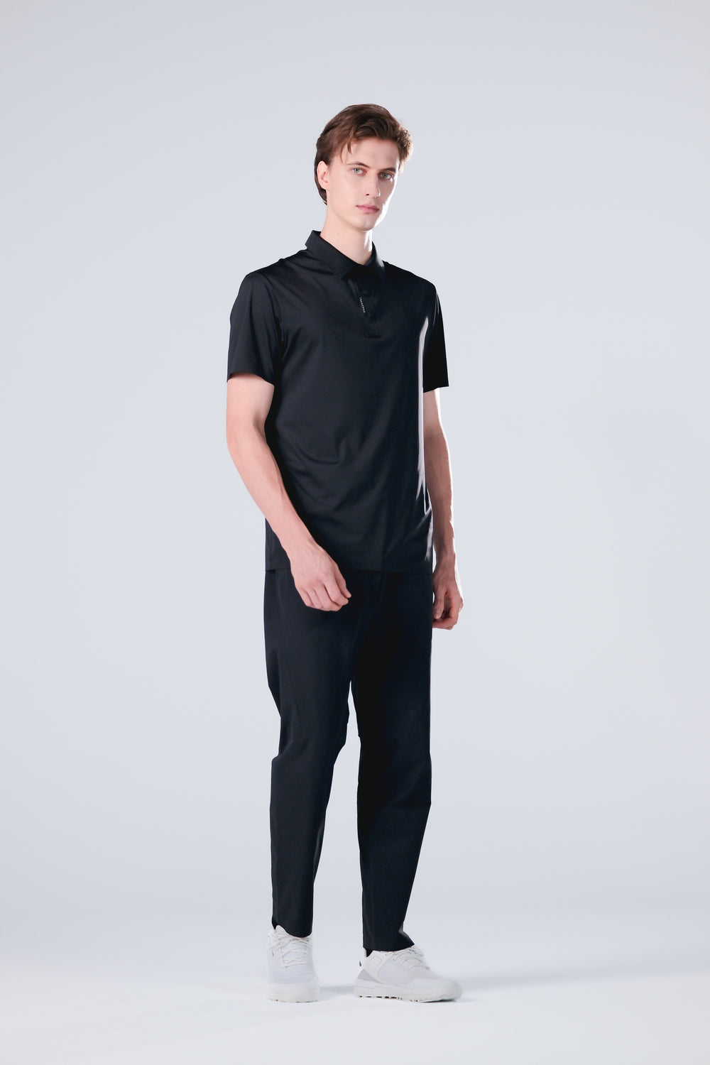 Infinite Motion Trousers - Men - Black - DSCF5525.jpg