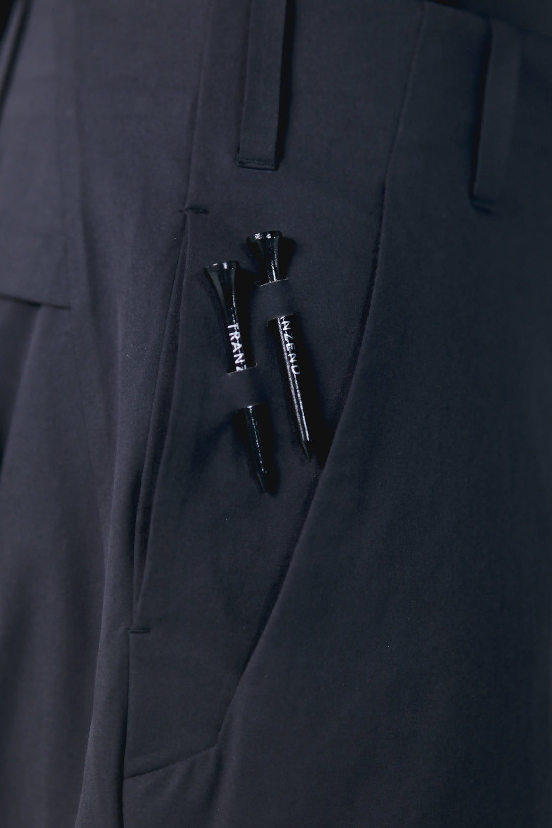 Infinite Motion Trousers - Men - Black - DSCF5599.jpg