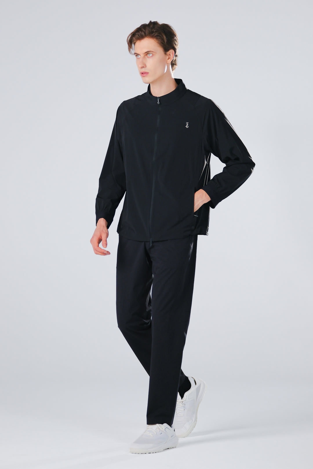 Ice Glaze Jacket - Men - Black - DSCF6005.jpg