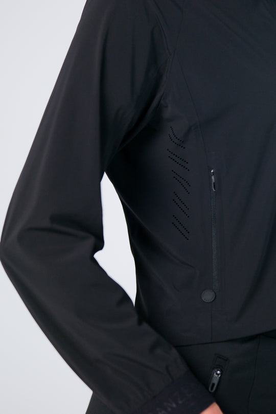 Ice Glaze Jacket - Women - Black - DSCF6265.jpg