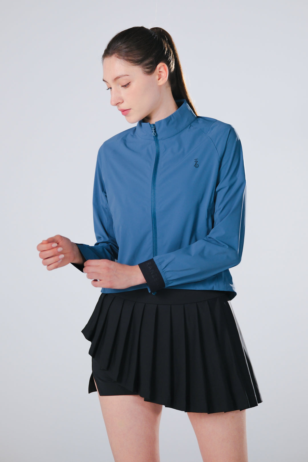 Ice Glaze Jacket - Women - Glacier Blue - DSCF7011.jpg