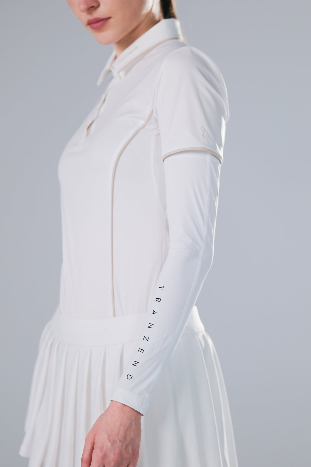 Ice Glaze UV Base Layer - Women - White - DSCF7563.jpg
