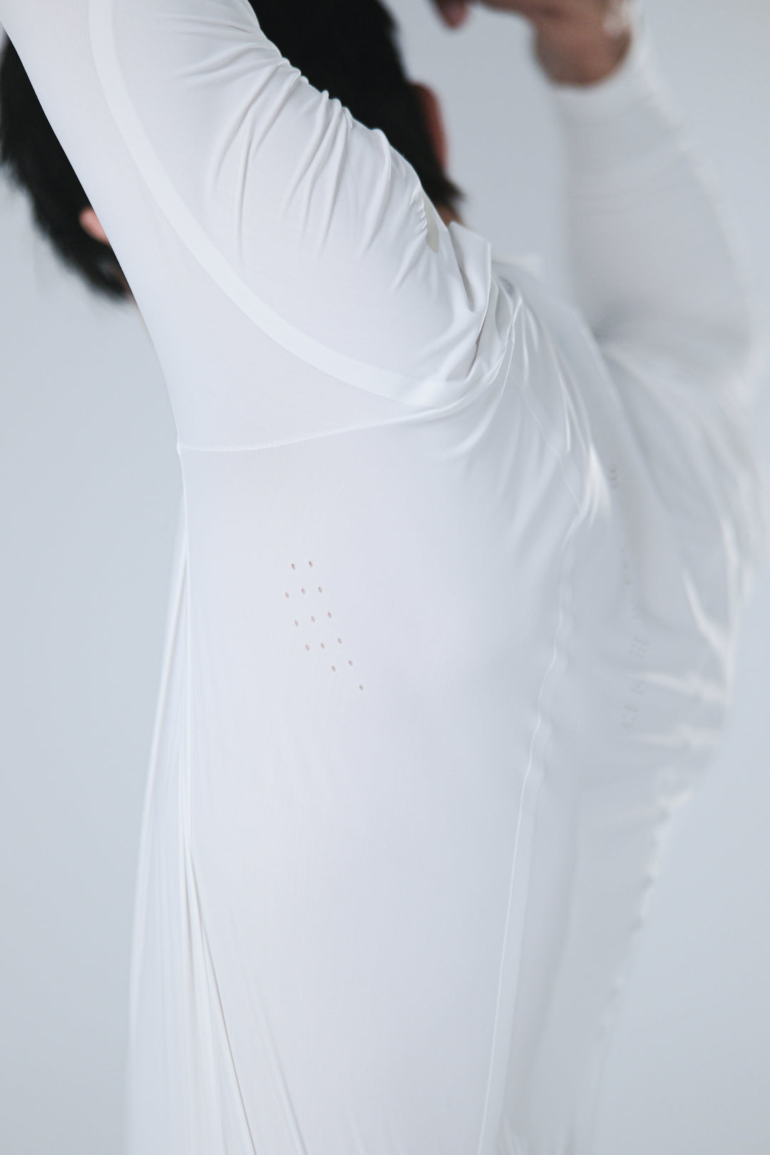 Ice Glaze UV Base Layer - Men - White - DSCF8289.jpg