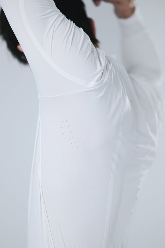 Ice Glaze UV Base Layer - Men - White - DSCF8289.jpg