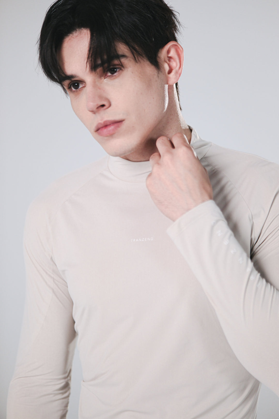 Ice Glaze UV Base Layer - Men - Beige - DSCF8861.jpg