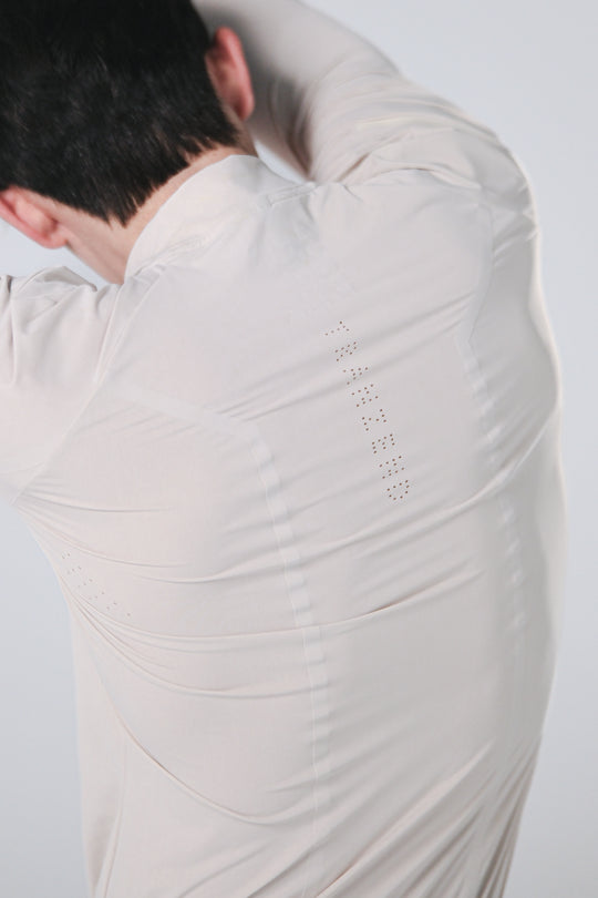 Ice Glaze UV Base Layer - Men - Beige - DSCF8894.jpg
