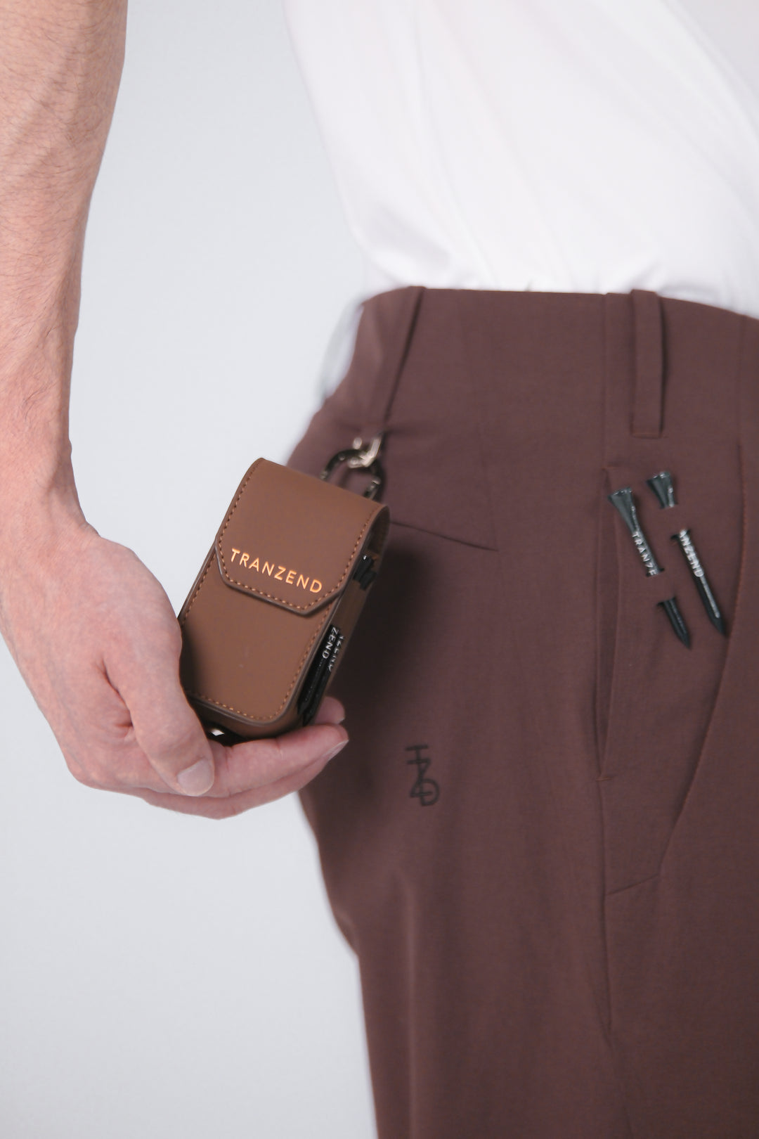 Infinite Motion Trousers - Men - Brown - DSCF9195.jpg