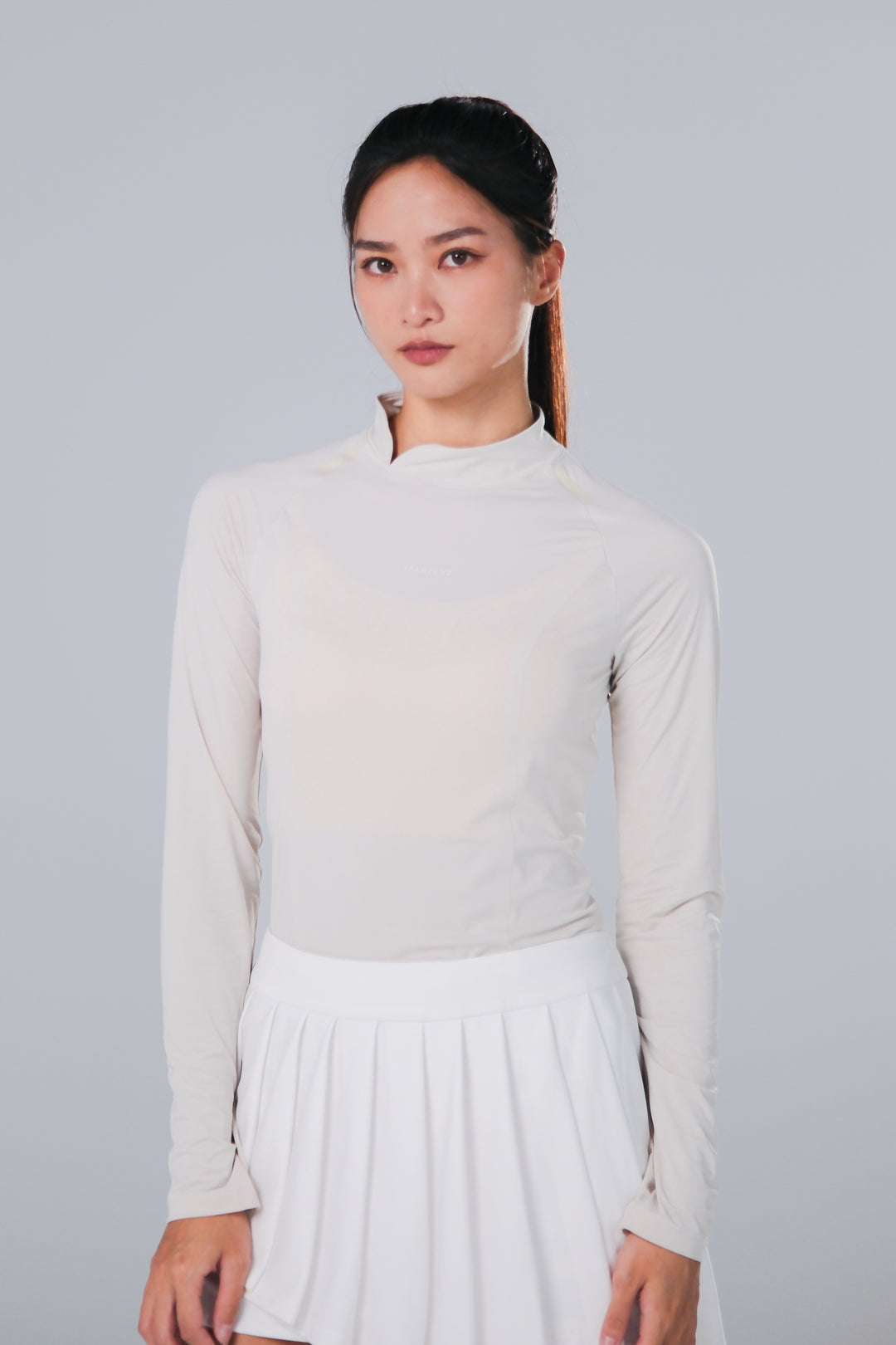 Ice Glaze UV Base Layer - Women - Beige - DSCF9436.jpg