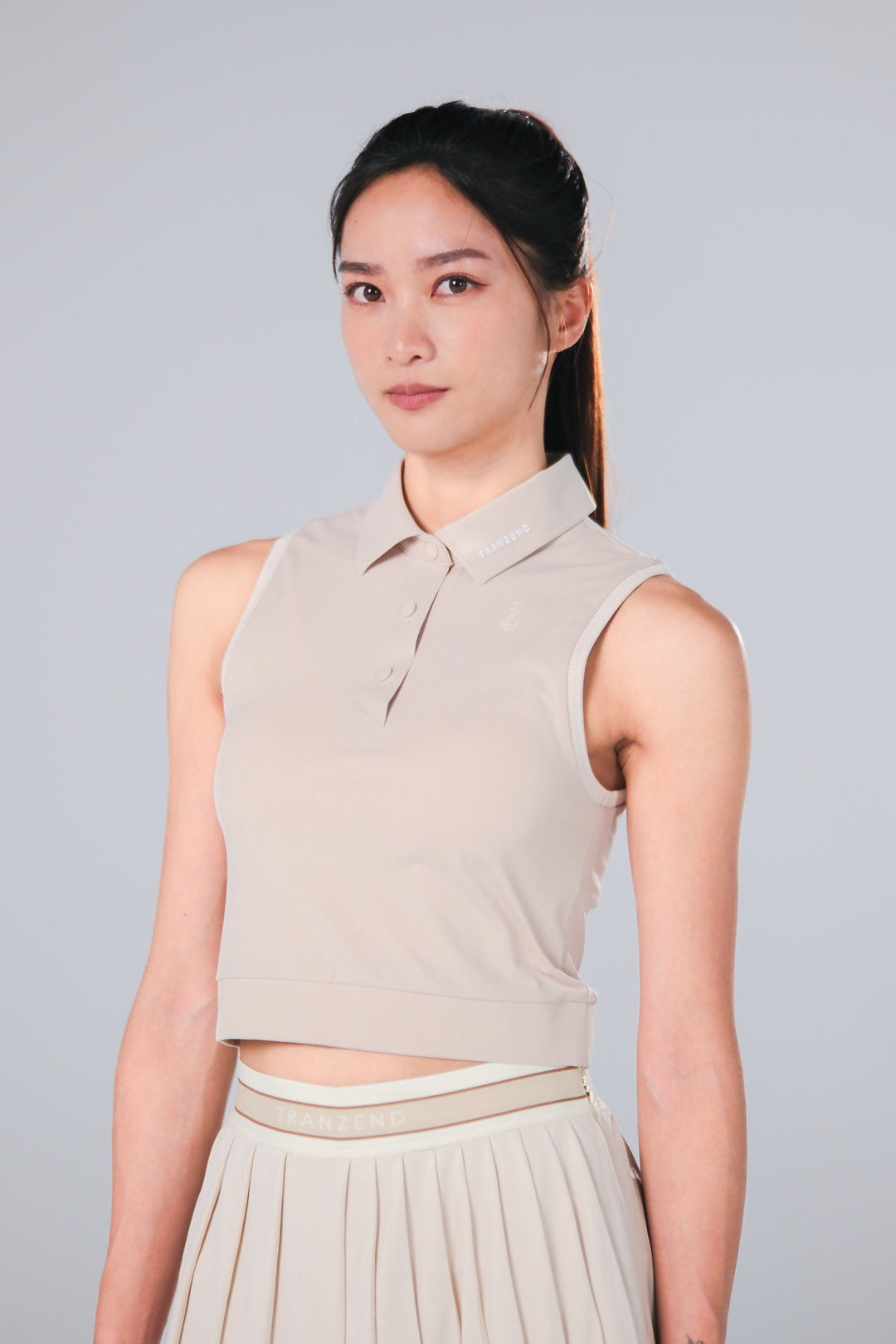 Sleeveless Cropped Polo - Women - Beige - DSCF9735.jpg