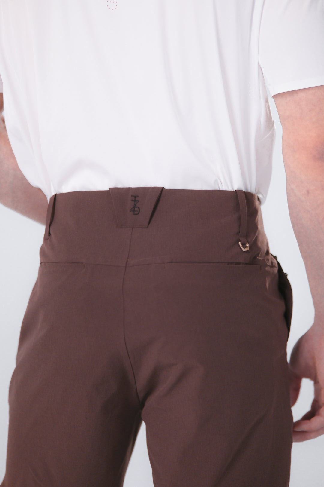 Infinite Motion Shorts - Men - Brown - DSCF9861.jpg