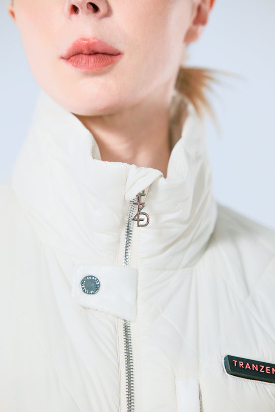 ウルトラ パファー エア ジャケット - レディース | Warmth On Demand