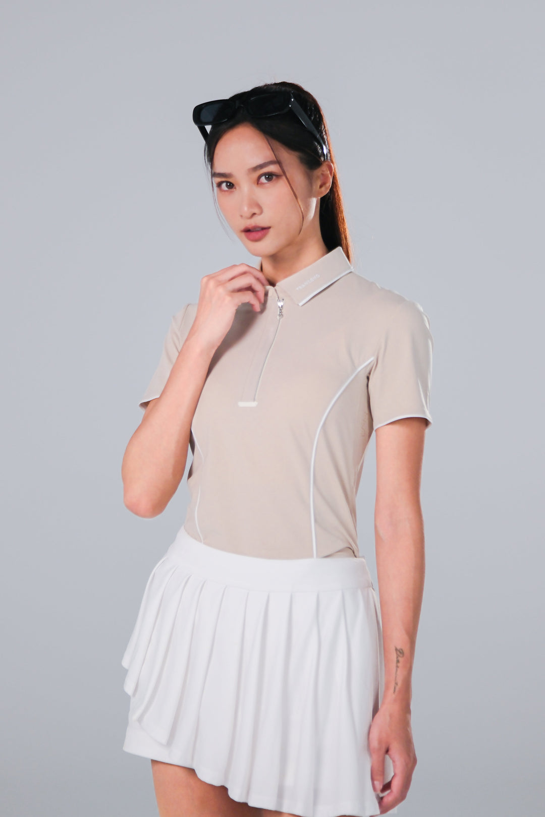 Drift Polo | Short Sleeves - Women - Navy - Variant Color Beige - Cover.jpg