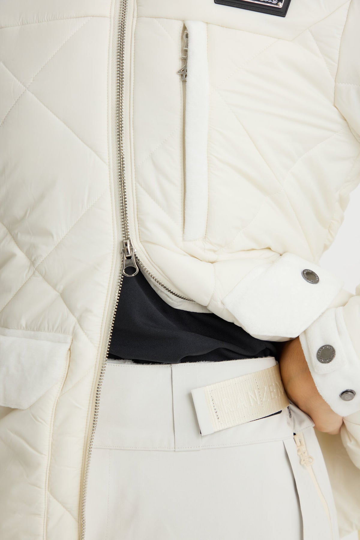 Alpine Puffer Jacket - White - Women - Image 18