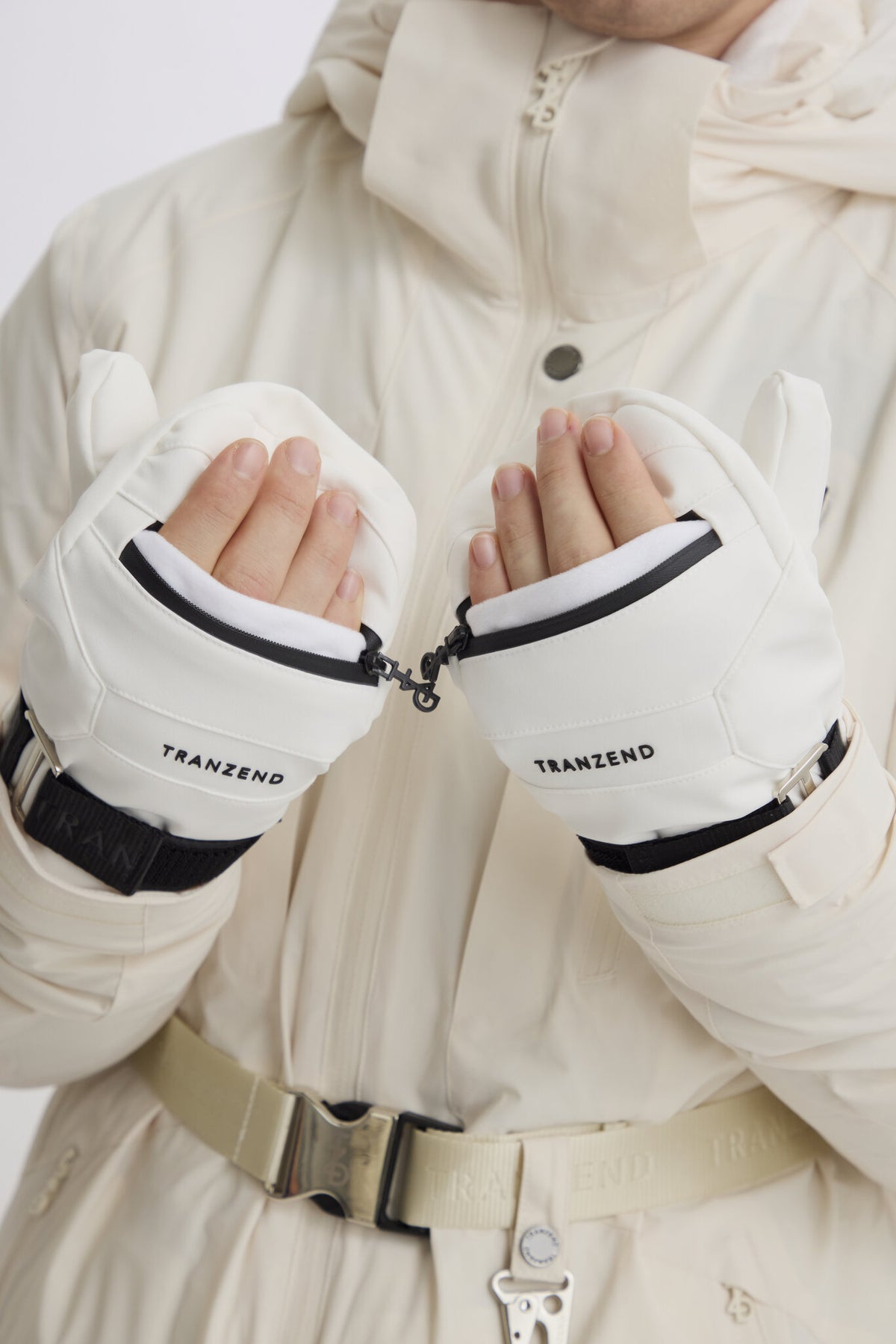 Deft Ski Gloves - Men - White - Second Image