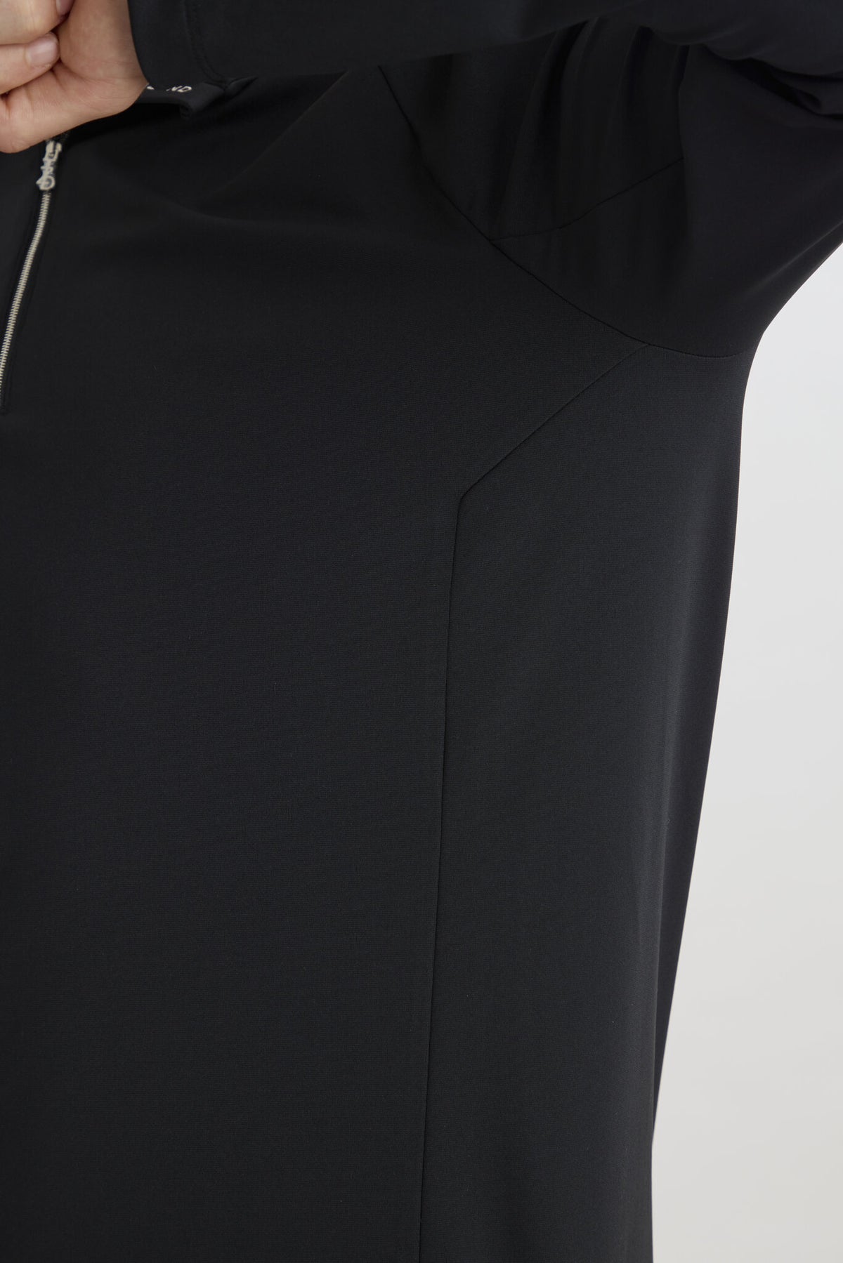 Metal Zip Baselayer - Men - Black - Image 9