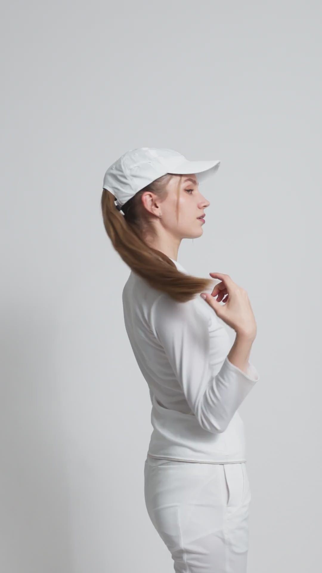 Infinite Glide Polo | Long Sleeves - Women - White - Video