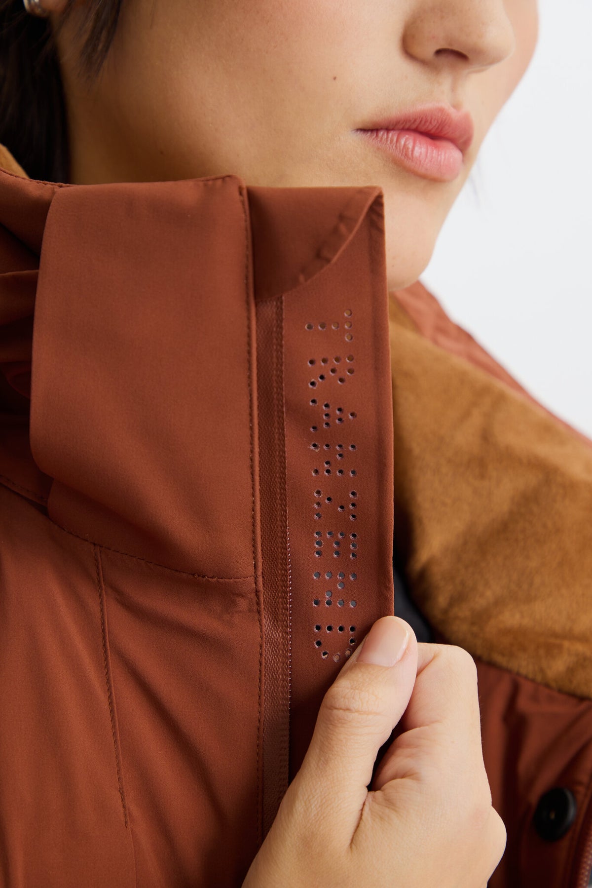 Ultra Jacket 3 - Brown - Women - Image 16