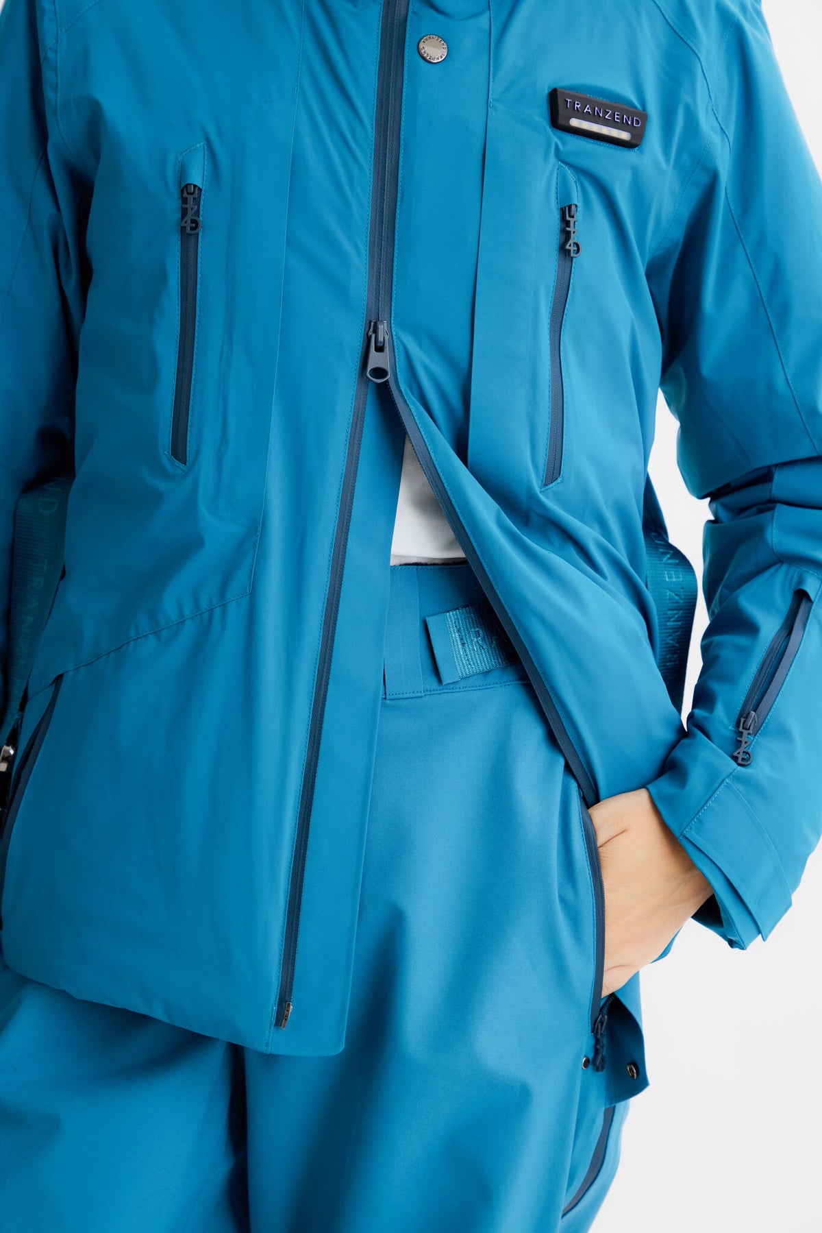 Ultra Jacket 3 - Blue - Women - Image 16