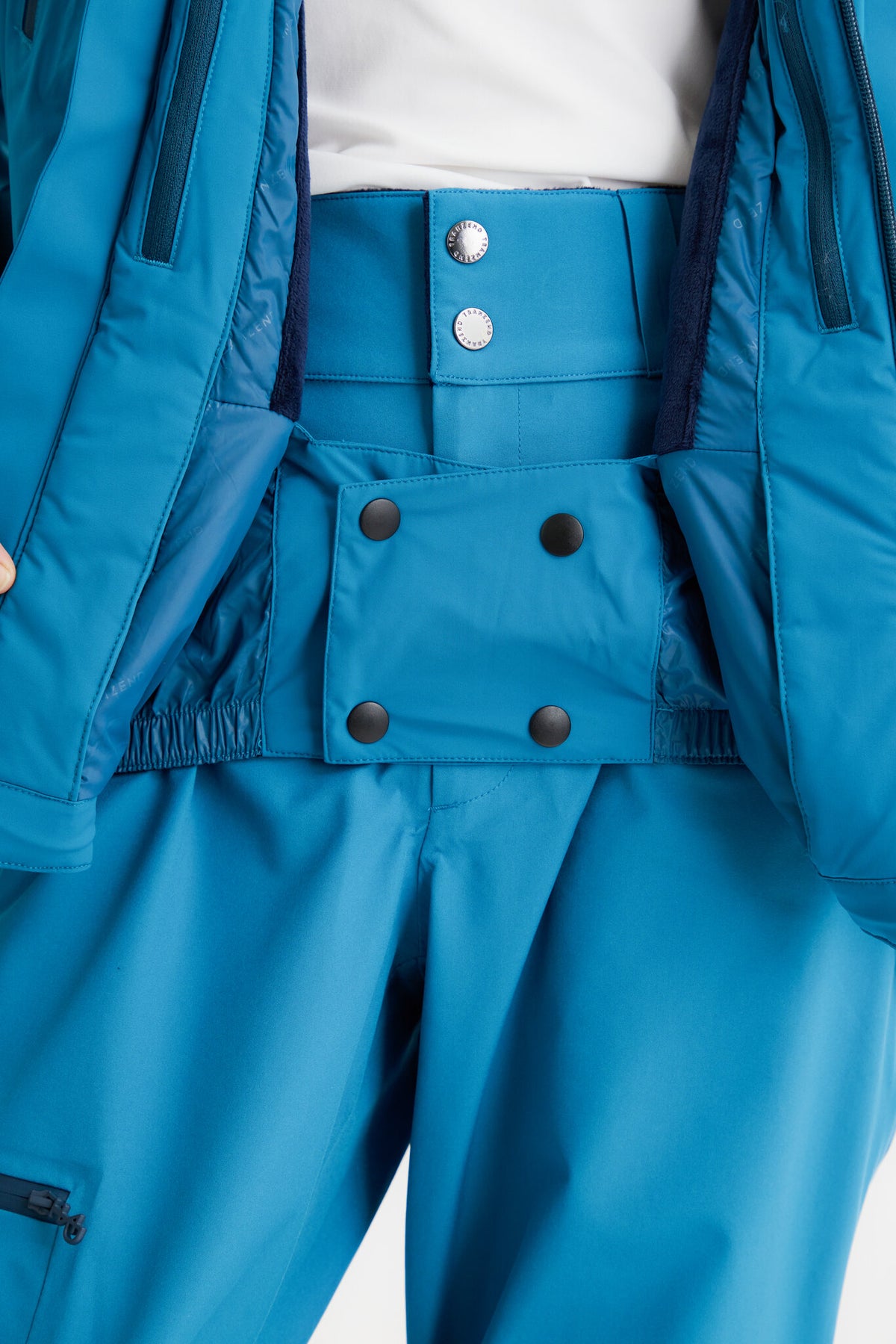 Ultra Jacket 3 - Blue - Women - Image 17